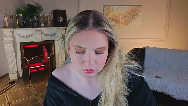 Snapshot of Jes_Solar chatting on November 2025 08:09:02 PM Jes Solar online show from November 2025 08:09:02 PM