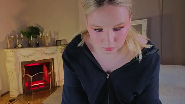 Jes Solar online show from October 2025 08:55:01 PM