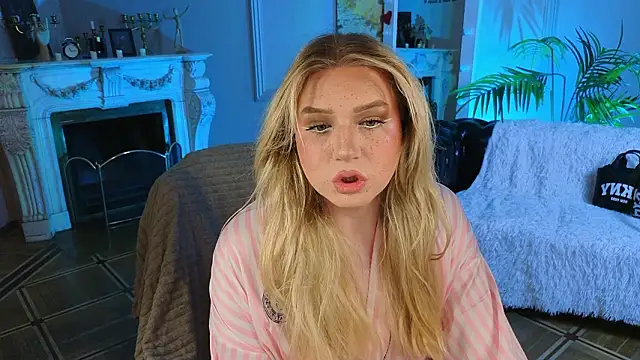 Jes Solar online show from March 2026 09:38:02 PM