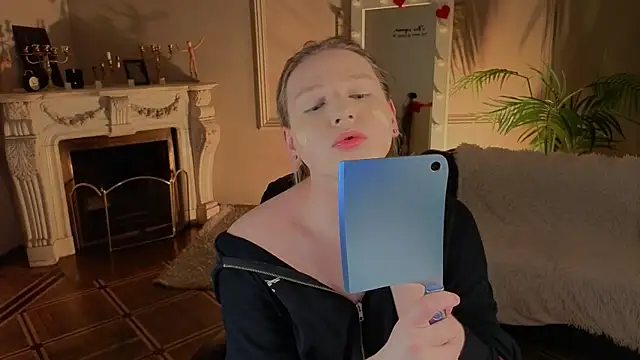 Jes Solar online show from March 2026 09:05:01 PM