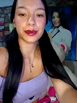 adrianagilton online show from March 2025 02:24:01 PM