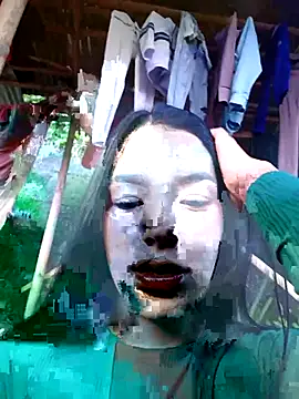 adrianagilton online show from October 2025 10:23:01 PM