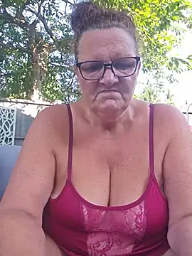 MissQueenBeex online show from July 2026 07:19:02 AM