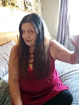 MissQueenBeex online show from September 2025 03:29:02 PM