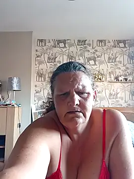 MissQueenBeex online show from March 2025 02:35:02 PM