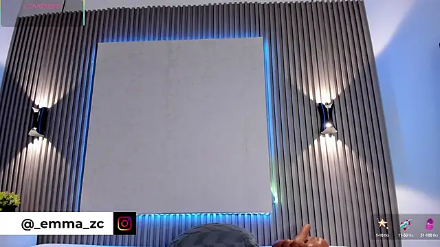 Emmazc  online show from September 2025 07:43:02 PM