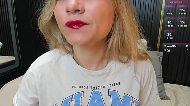 NalaRosse online show from November 2025 03:05:02 AM