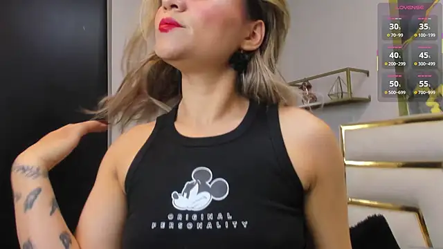 NalaRosse online show from April 2026 03:13:01 AM