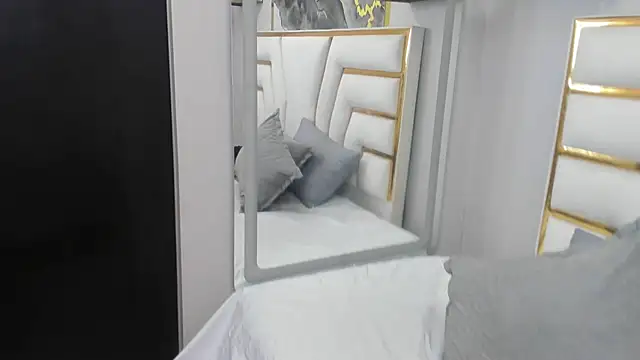 NalaRosse online show from May 2026 03:11:02 AM