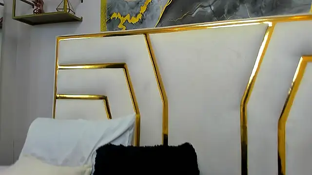 NalaRosse online show from February 2026 03:07:02 AM