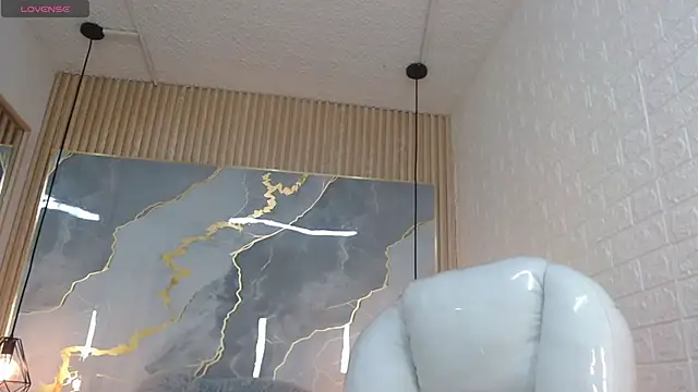 nei girl online show from January 2026 11:50:01 AM