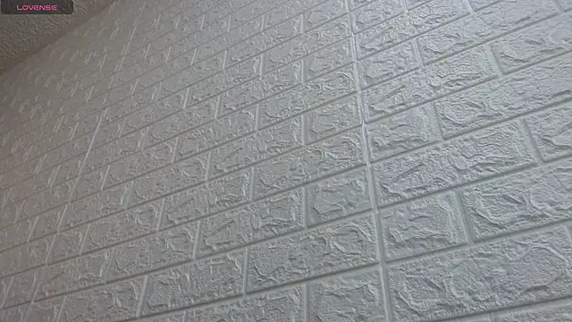 nei girl online show from February 2026 11:53:01 AM