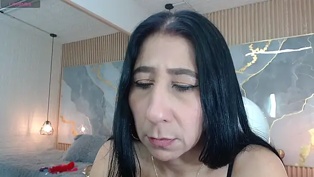 nei girl online show from March 2026 11:55:02 AM