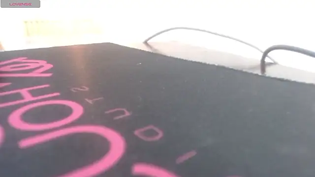 nei girl online show from March 2026 11:58:01 AM