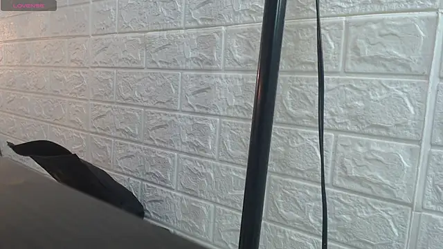 nei girl online show from November 2025 11:32:01 AM