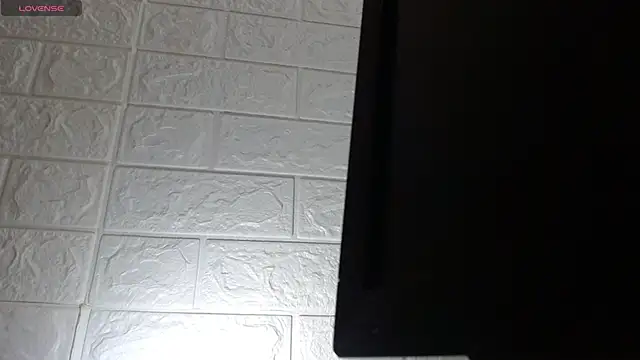 nei girl online show from February 2026 11:51:02 AM