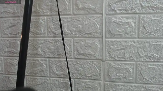 nei girl online show from November 2025 11:43:02 AM