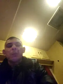 FormalSpirit50 online show from December 2025 04:01:01 PM