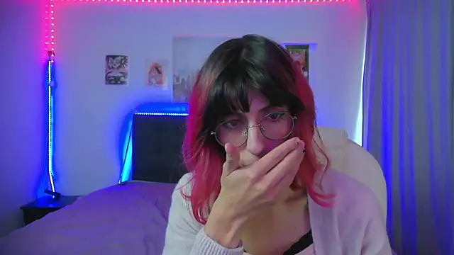 goth minerva online show from January 2026 01:25:02 PM