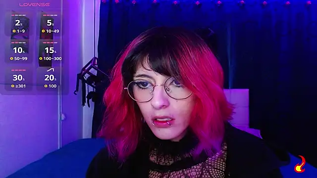 goth minerva online show from October 2025 01:08:01 PM