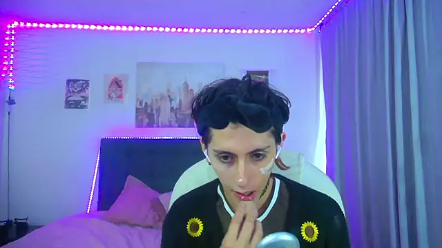 goth minerva online show from April 2026 01:37:01 PM