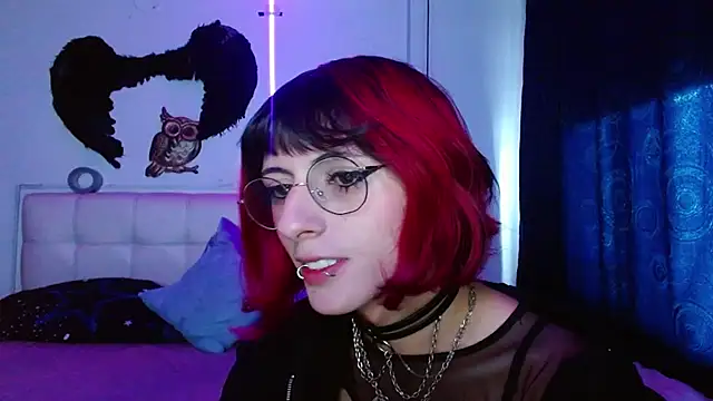 goth minerva online show from October 2025 01:35:02 PM
