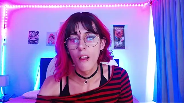 goth minerva online show from November 2025 01:22:01 PM