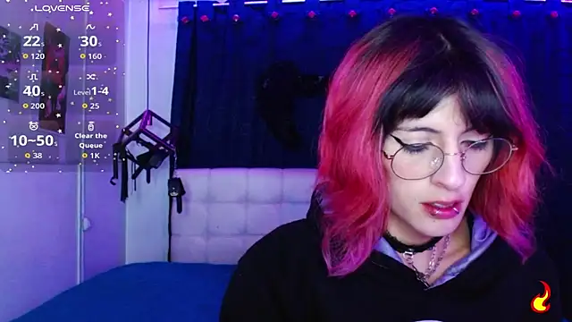 goth minerva online show from November 2025 01:26:01 PM