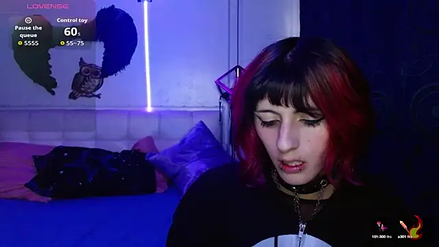 goth minerva online show from October 2025 01:45:02 PM