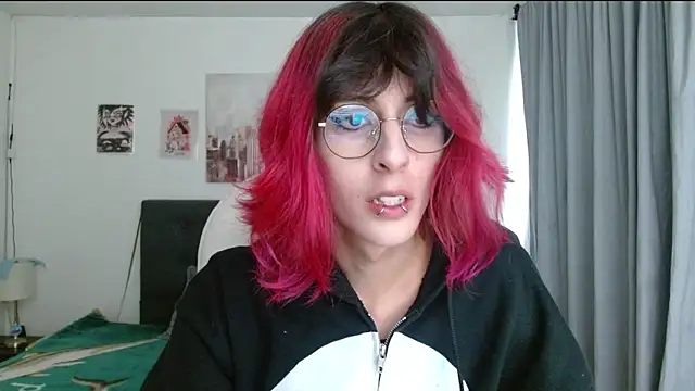 goth minerva online show from November 2025 01:22:02 PM