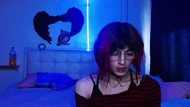 goth minerva online show from September 2025 02:01:01 PM