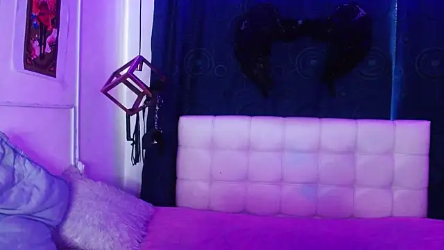 goth minerva online show from October 2025 01:45:01 PM