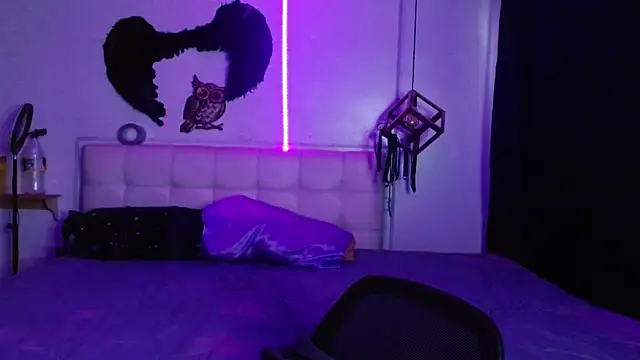 goth minerva online show from September 2025 01:50:01 PM