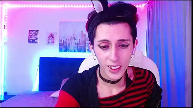 goth minerva online show from January 2026 01:28:02 PM