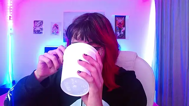 goth minerva online show from January 2026 01:37:02 PM