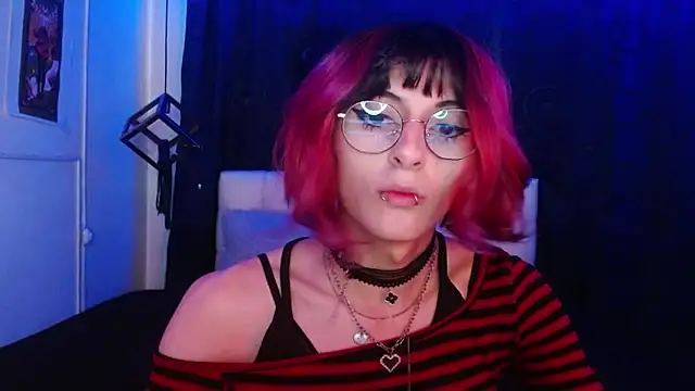 goth minerva online show from October 2025 01:24:01 PM