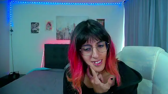 goth minerva online show from March 2026 01:44:01 PM