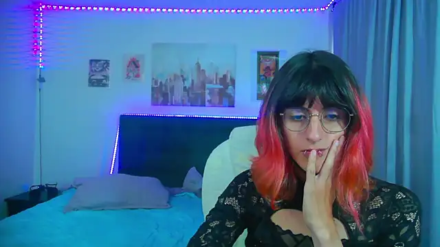 goth minerva online show from April 2026 01:40:03 PM