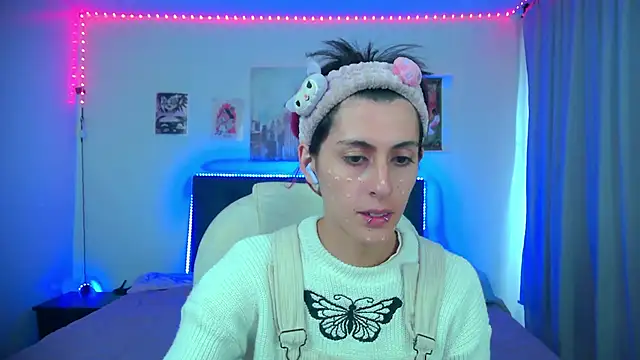 goth minerva online show from February 2026 01:33:02 PM