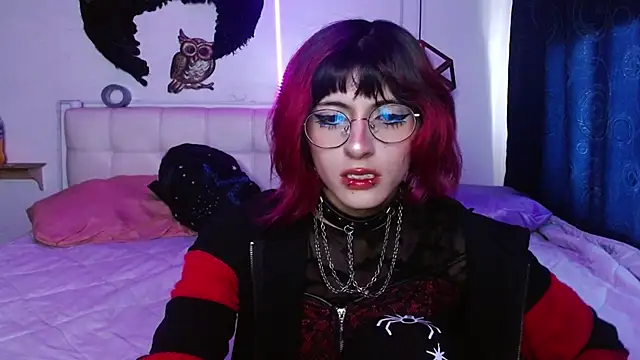 goth minerva online show from October 2025 01:47:02 PM