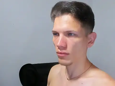 kevinkewman online show from December 2025 12:48:02 PM