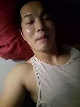 Snapshot of woonee827372 chatting on December 2025 08:04:02 PM woonee827372 online show from December 2025 08:04:02 PM