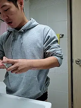 Snapshot of woonee827372 chatting on November 2025 08:58:02 AM woonee827372 online show from November 2025 08:58:02 AM