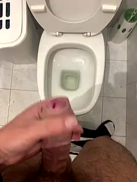 donmike01 online show from October 2025 11:49:01 PM