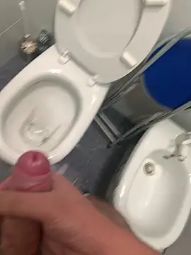 donmike01 online show from October 2025 02:29:02 PM