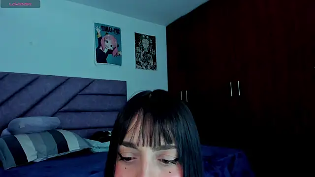 Snapshot of KARINNA__RAVEN chatting on July 2026 11:02:01 PM KARINNA RAVEN online show from July 2026 11:02:01 PM