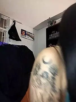 KARINNA  RAVEN online show from January 2026 01:12:02 AM