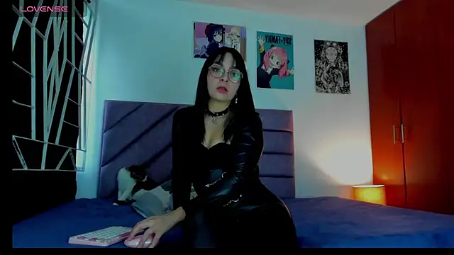 KARINNA  RAVEN online show from May 2026 09:58:01 PM