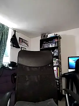 KARINNA  RAVEN online show from February 2026 05:20:01 PM