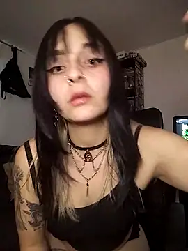 KARINNA  RAVEN online show from March 2026 02:00:02 AM